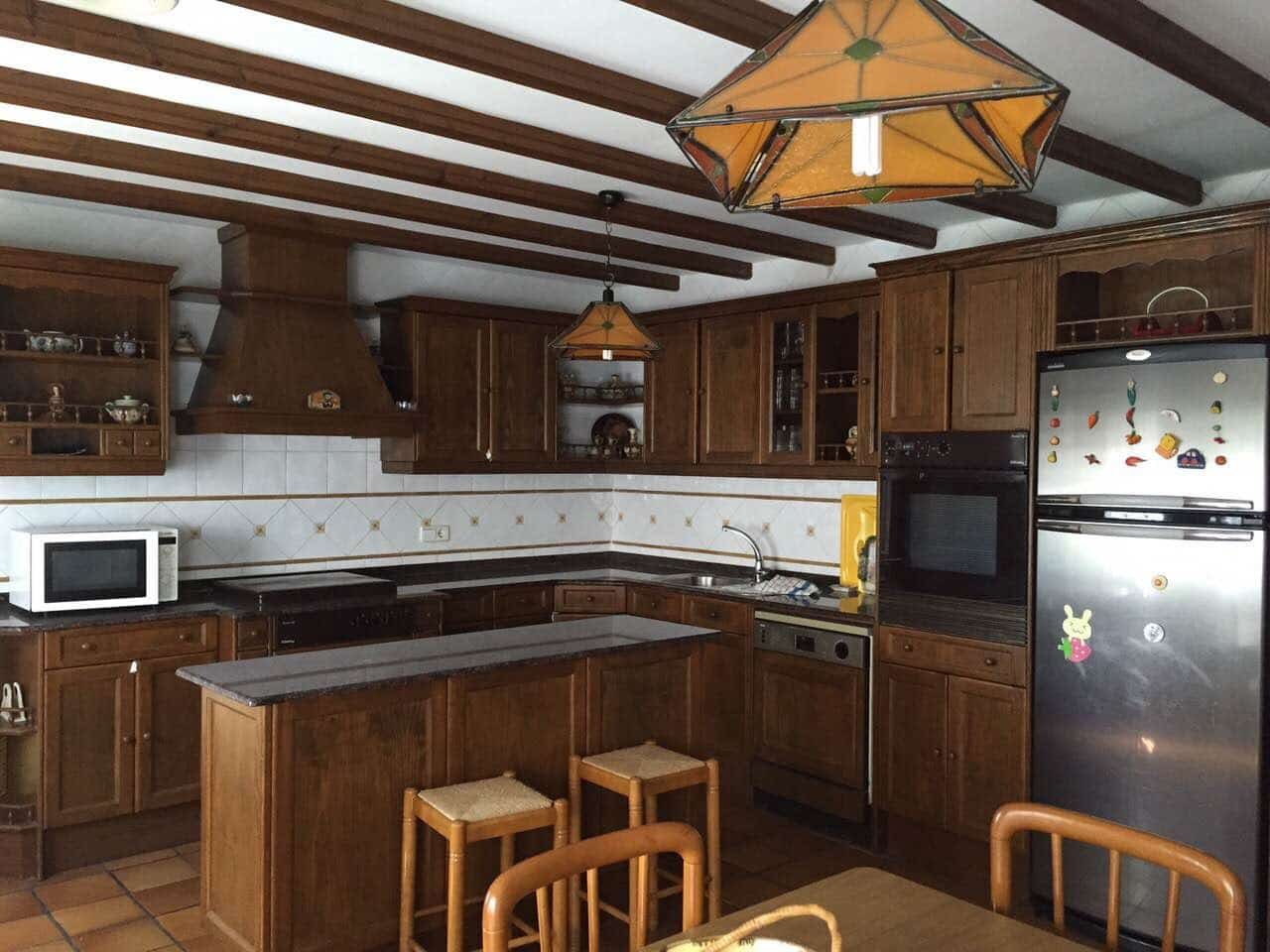 5 slaapkamer Villa te koop in Orihuela met zwembad - € 1.000.000 (Ref: 8207464)