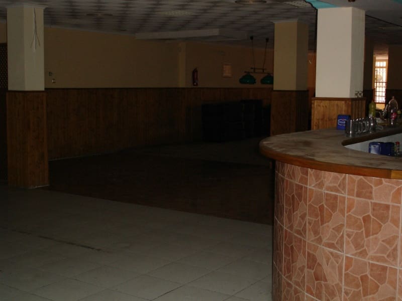 Erhverv til salg i Torrevieja - € 320.000 (Ref: 8207479)