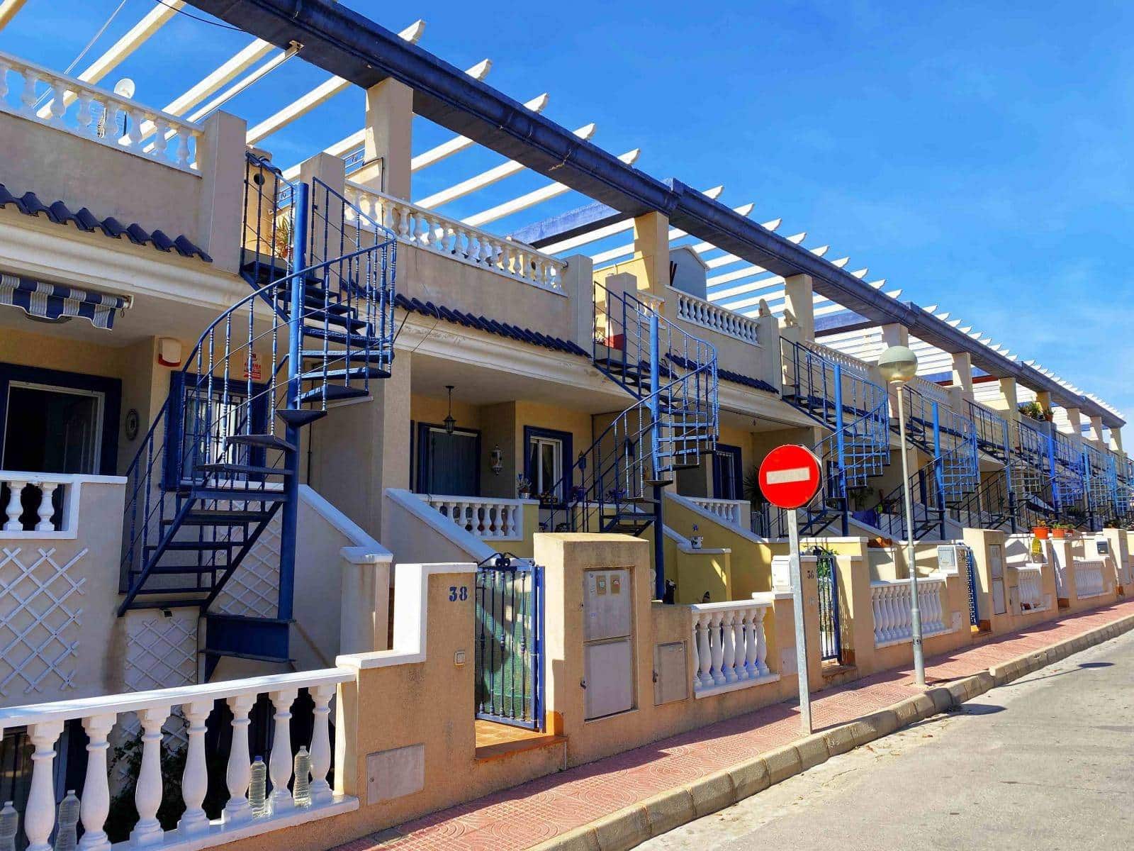 3 Zimmer Wohnung zu verkaufen in San Miguel de Salinas mit Pool - 177.000 € (Ref: 8207485)