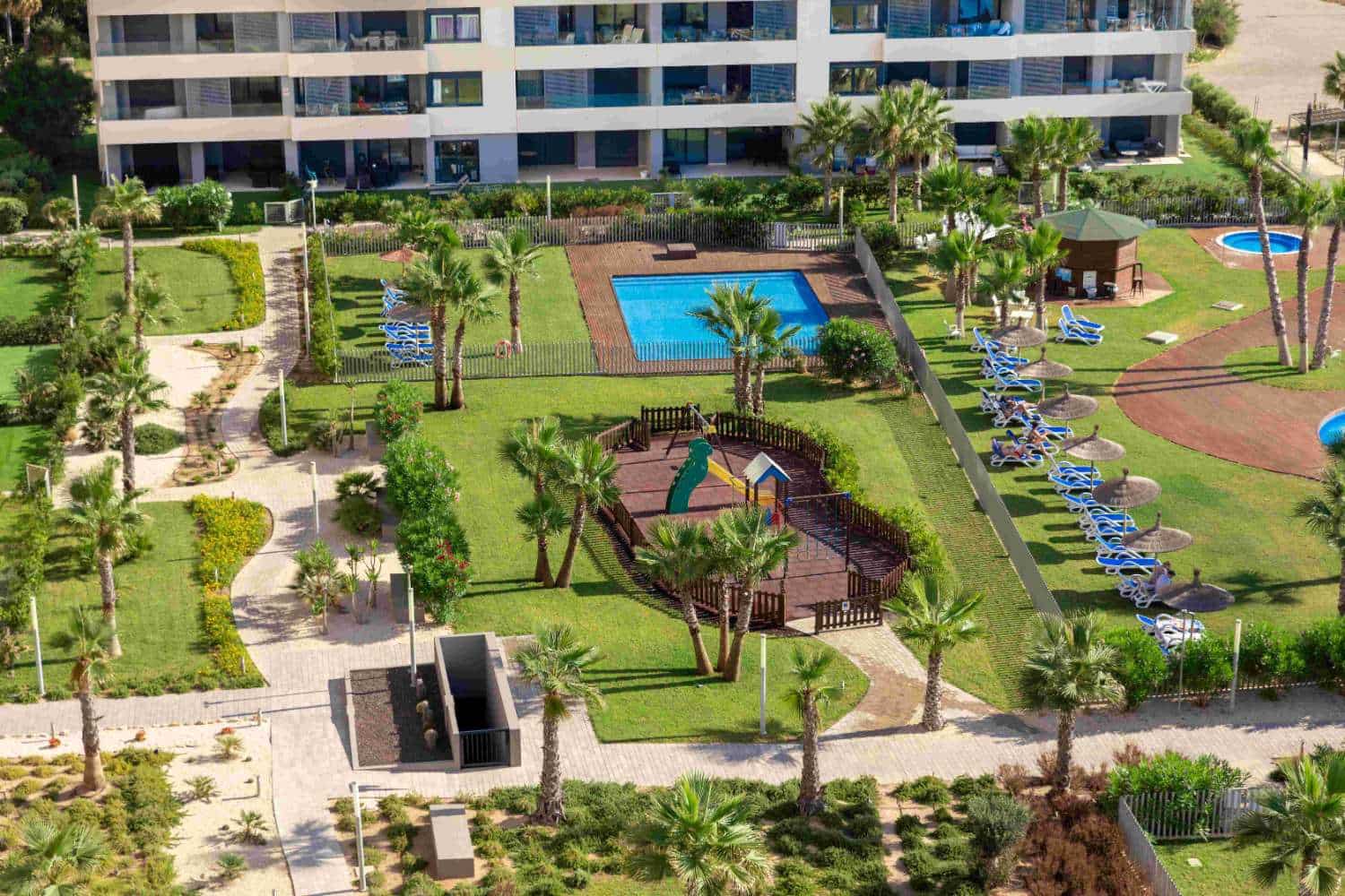 2 bedroom Apartment for sale in Orihuela with pool garage - € 404,000 (Ref: 8226029)