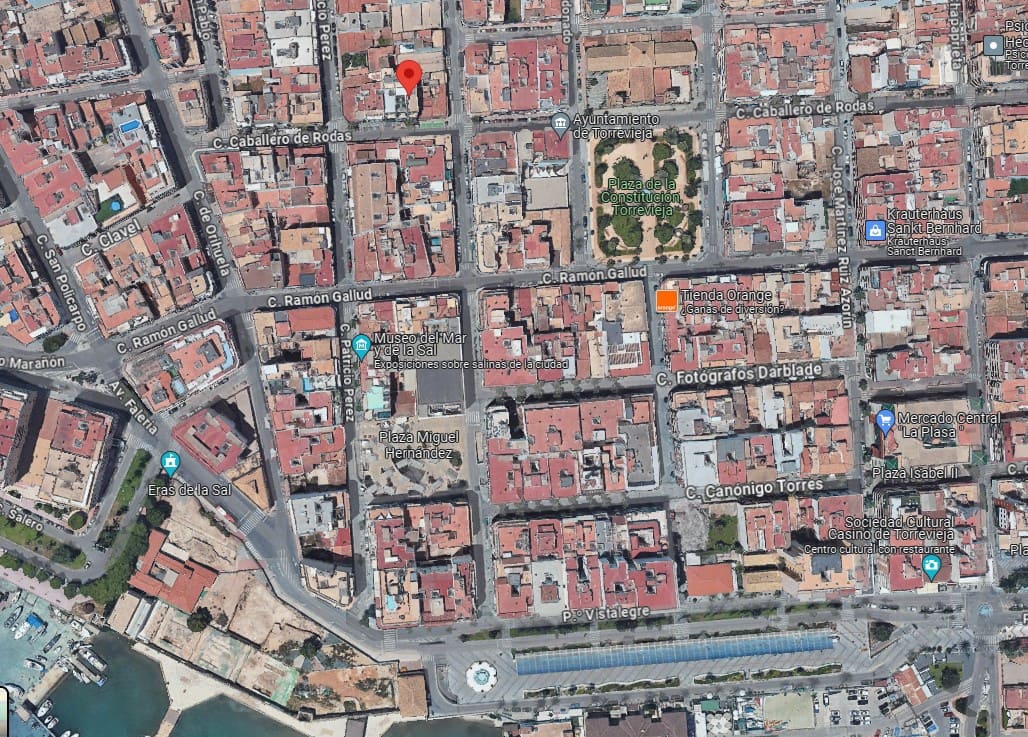 2 bedroom Apartment for sale in Torrevieja - € 267,000 (Ref: 8226031)