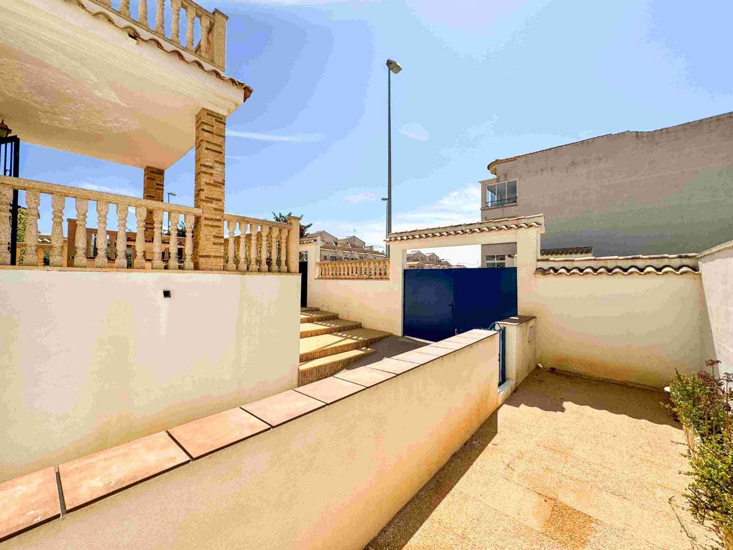 4 bedroom Villa for sale in Orihuela with pool - € 400,000 (Ref: 8353759)