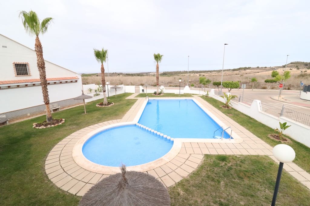 3 chambre Appartement à vendre à San Miguel de Salinas avec piscine garage - 229 000 € (Ref: 8376978)