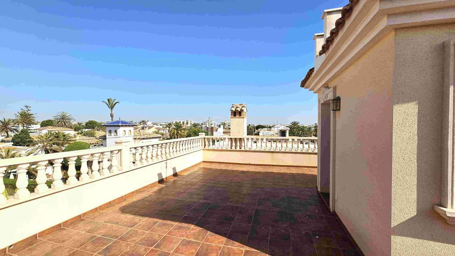 4 bedroom Villa for sale in Orihuela with pool - € 910,000 (Ref: 8423197)