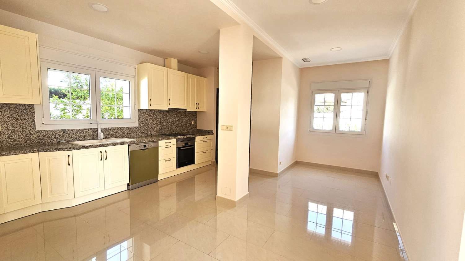 4 bedroom Villa for sale in Orihuela with pool - € 910,000 (Ref: 8423197)