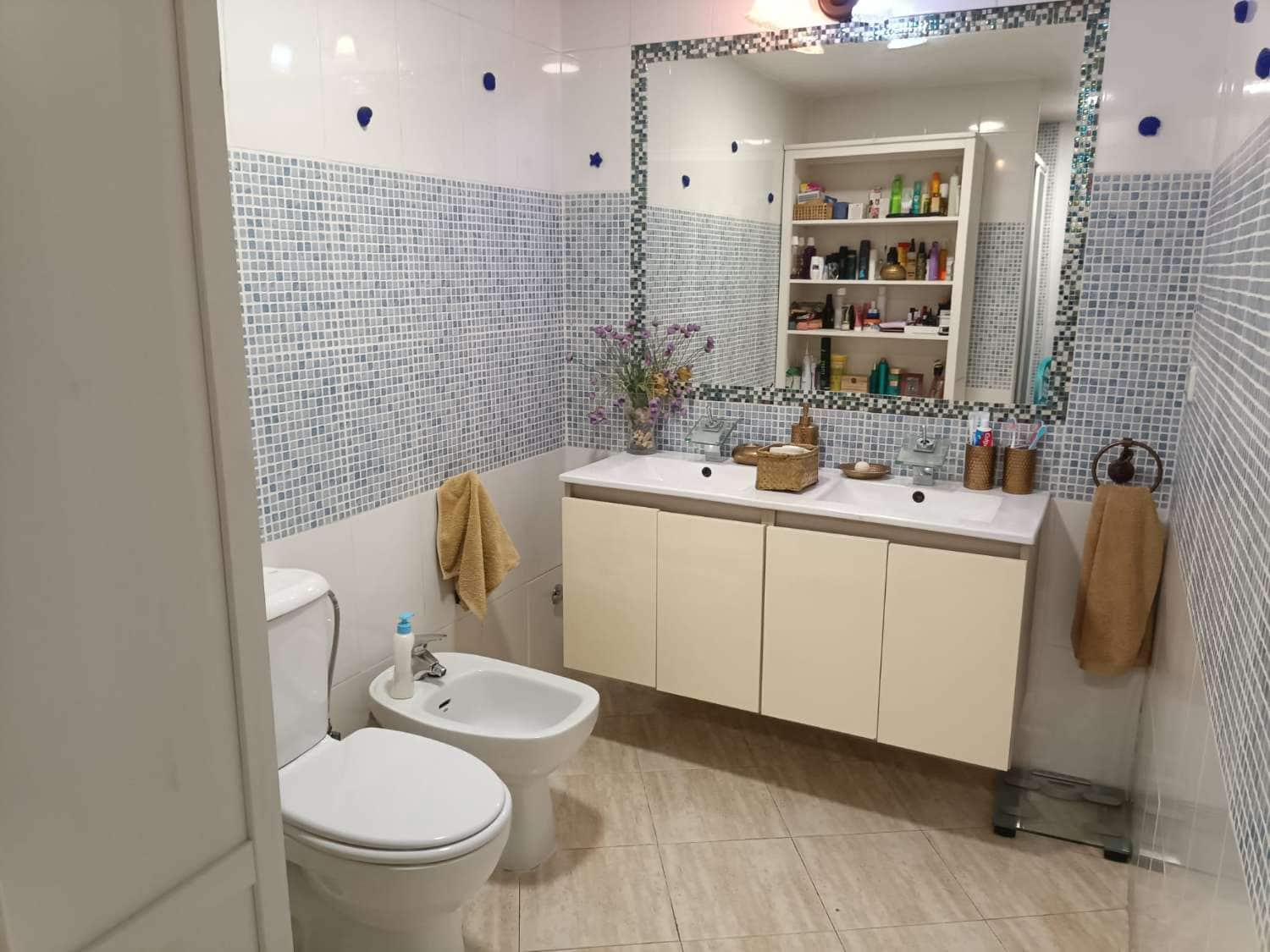 4 soveværelse Lejlighed til salg i Torrevieja med garage - € 243.000 (Ref: 8484488)