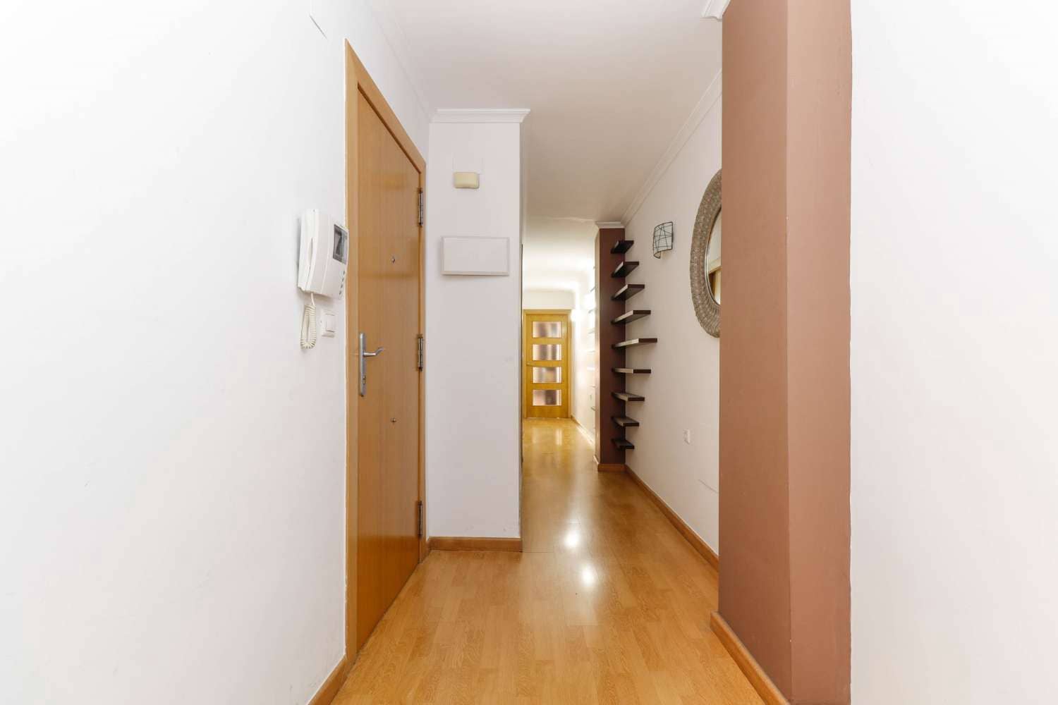 3 bedroom Flat for sale in Torrevieja with garage - € 248,000 (Ref: 8490714)