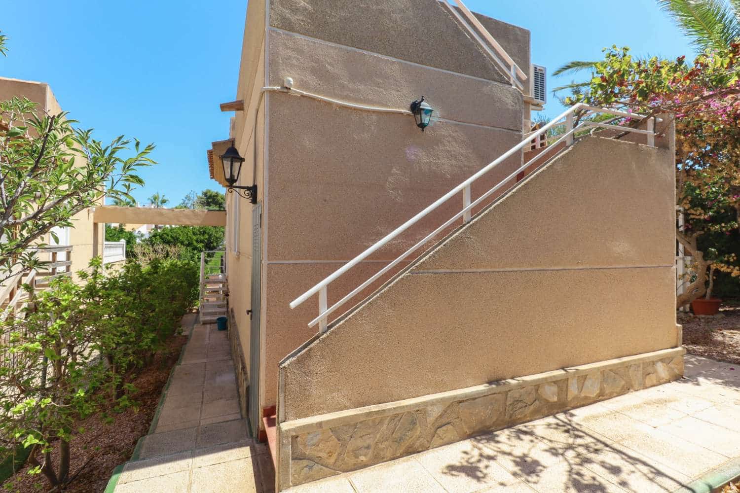 3 bedroom Villa for sale in Orihuela with pool garage - € 389,000 (Ref: 8508743)