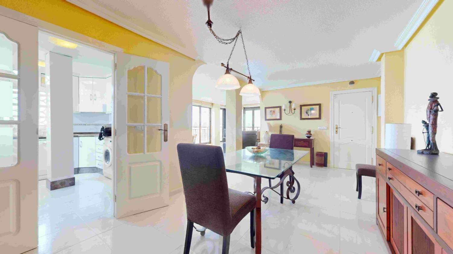 3 camera da letto Appartamento in vendita in Torrevieja con piscina garage - 355.000 € (Rif: 8549131)