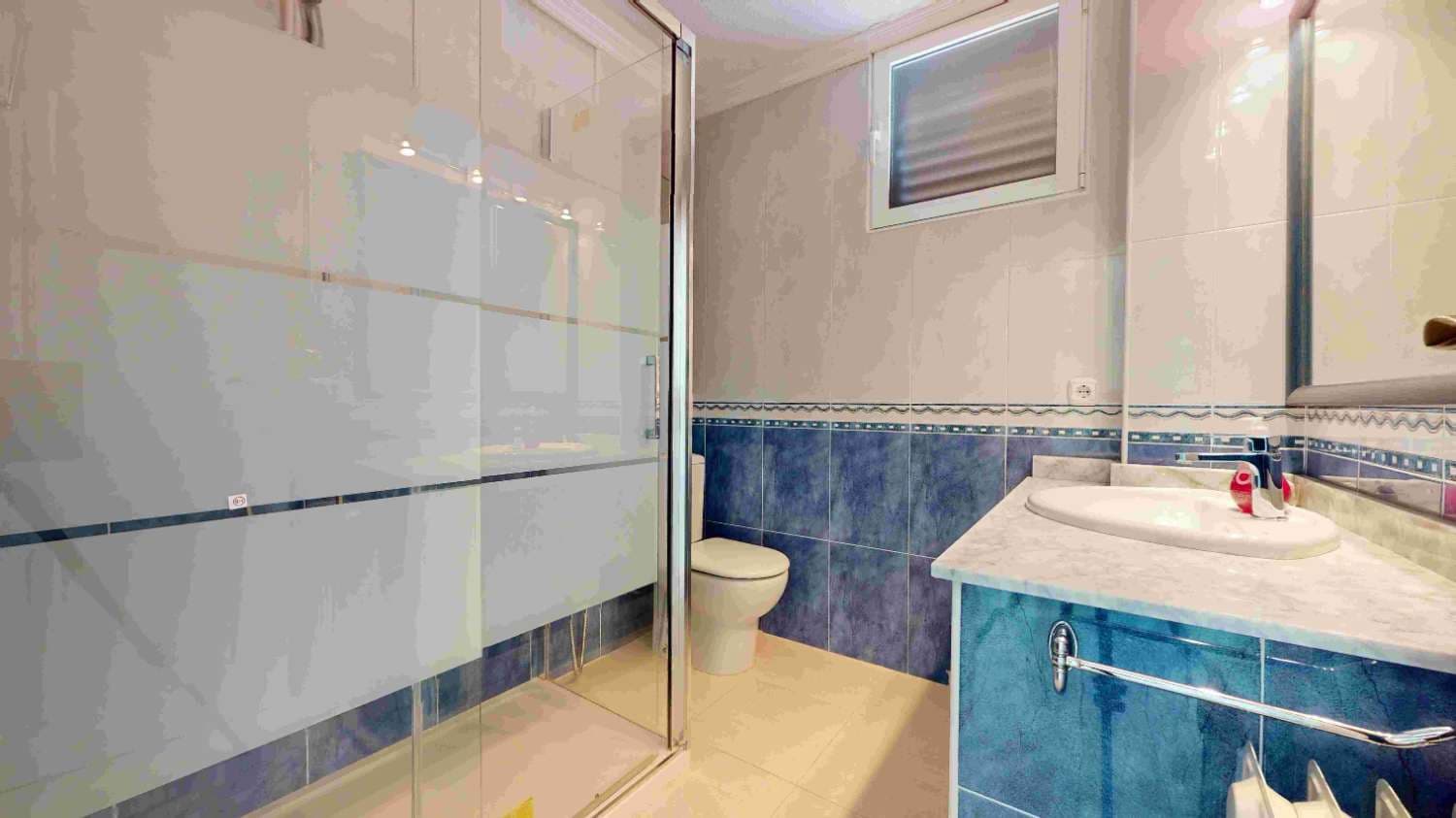 3 camera da letto Appartamento in vendita in Torrevieja con piscina garage - 355.000 € (Rif: 8549131)