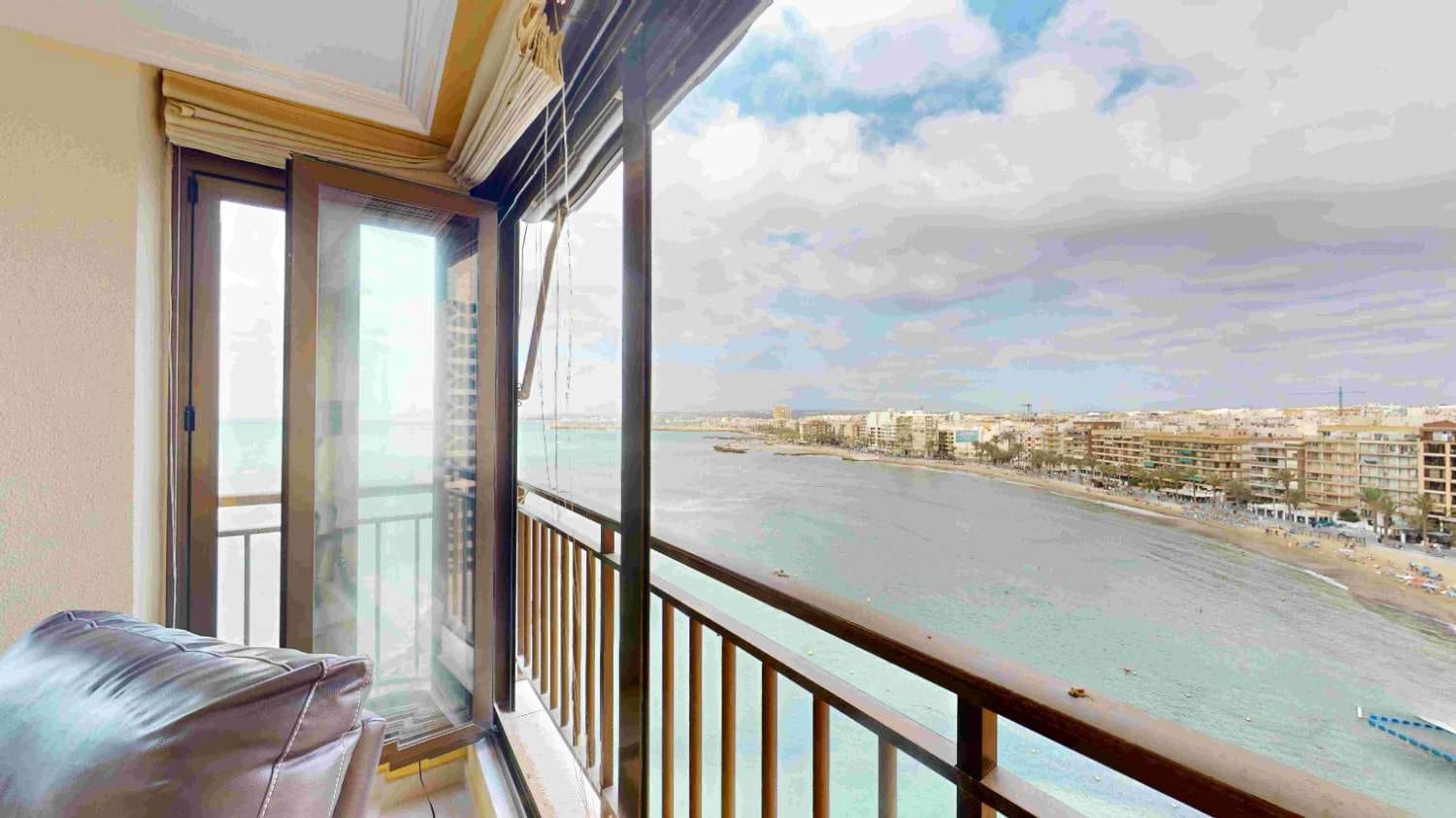 3 camera da letto Appartamento in vendita in Torrevieja con piscina garage - 355.000 € (Rif: 8549131)