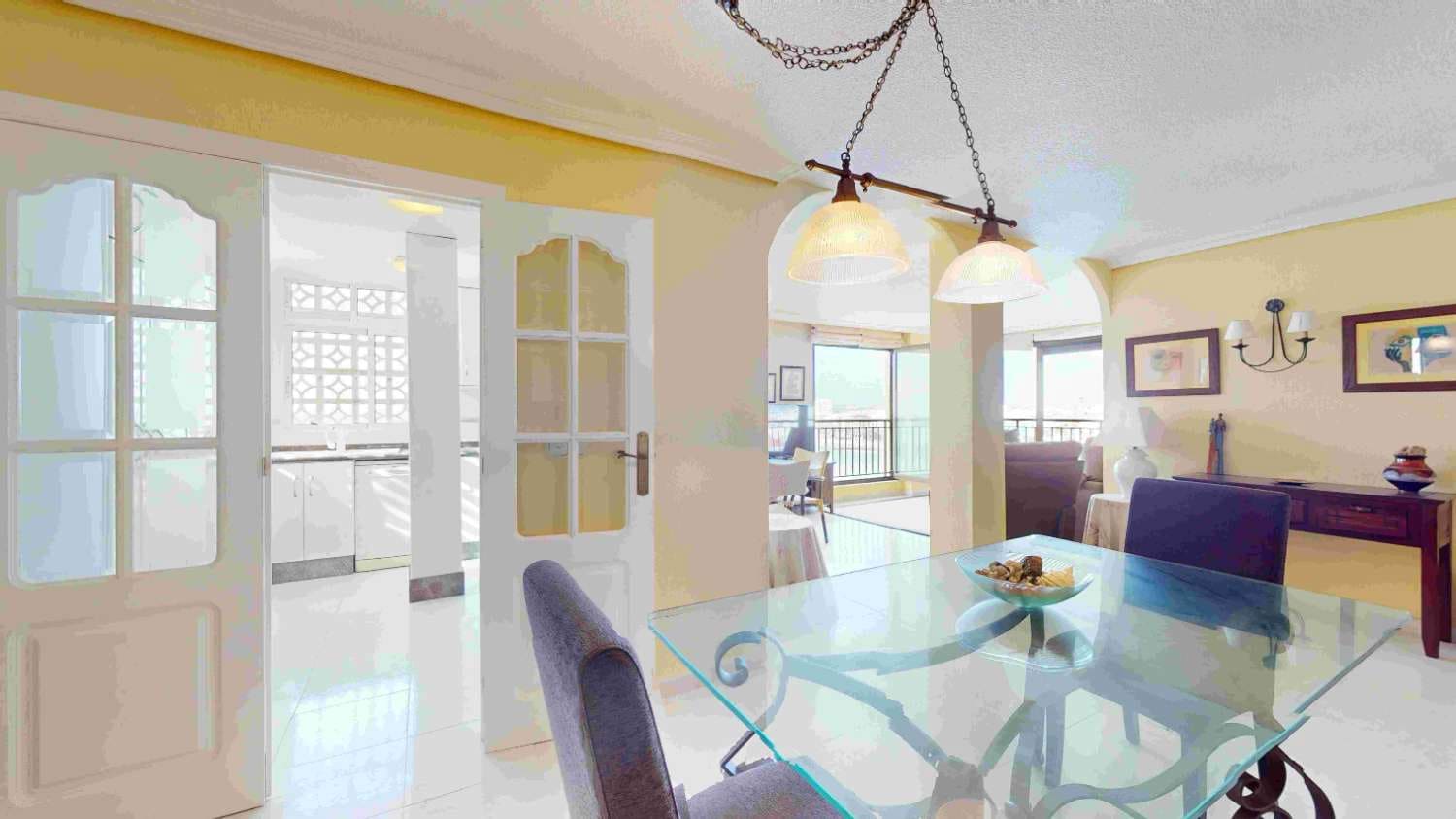 3 camera da letto Appartamento in vendita in Torrevieja con piscina garage - 355.000 € (Rif: 8549131)