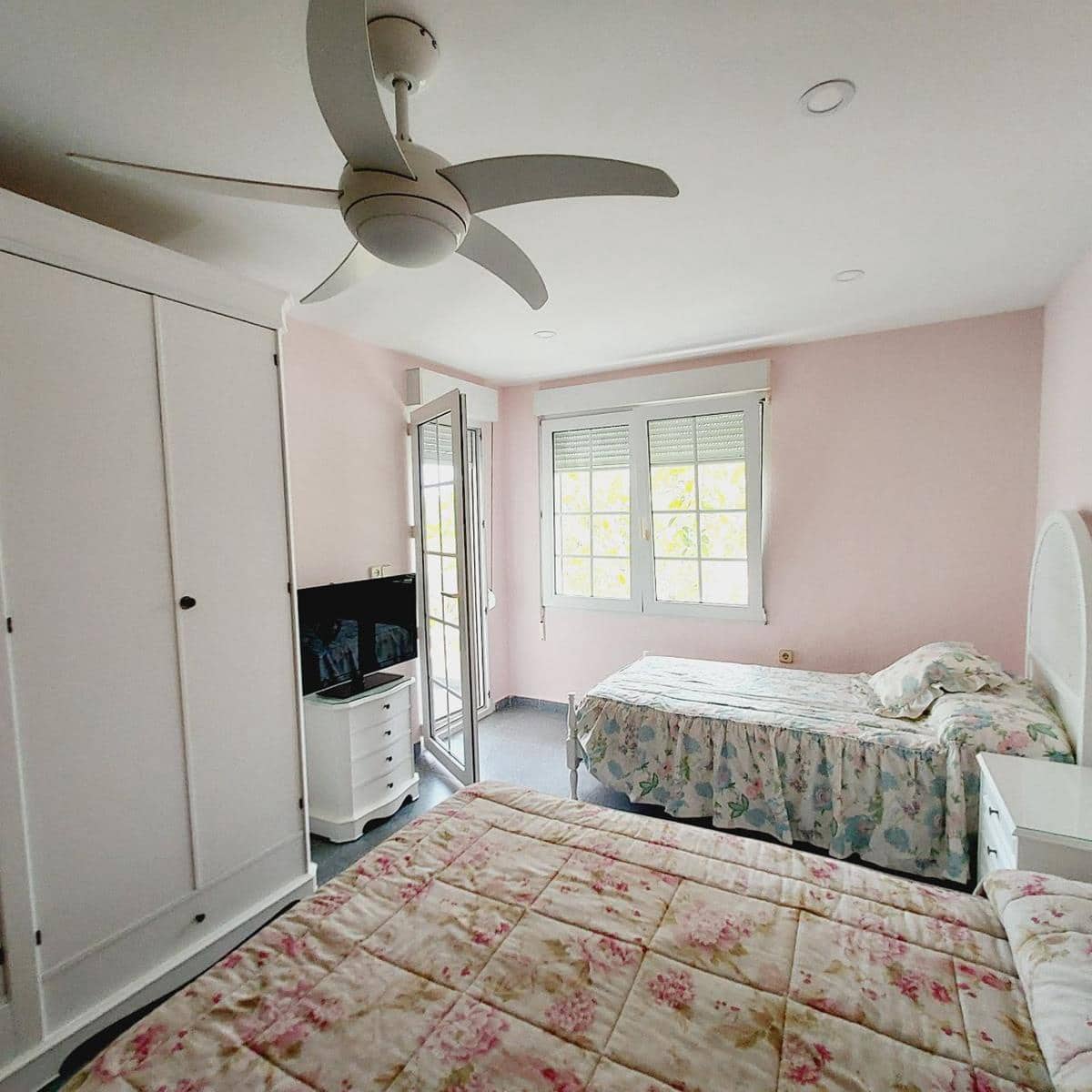 7 soveværelse Villa til salg i Orihuela Costa med swimmingpool - € 1.490.000 (Ref: 8550981)