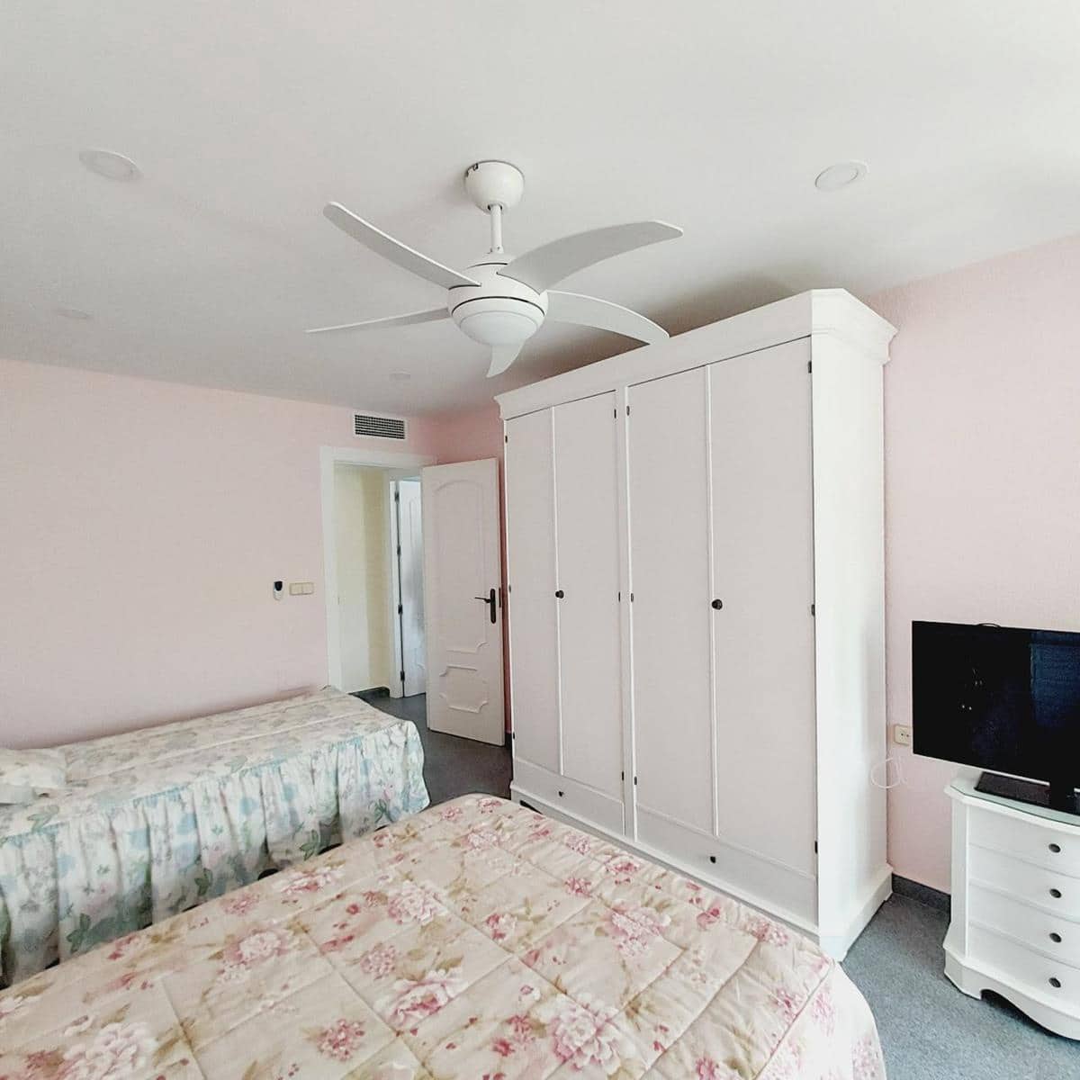 7 soveværelse Villa til salg i Orihuela Costa med swimmingpool - € 1.490.000 (Ref: 8550981)