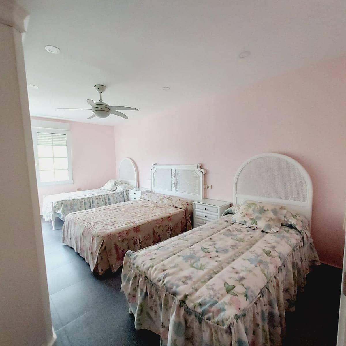 7 soveværelse Villa til salg i Orihuela Costa med swimmingpool - € 1.490.000 (Ref: 8550981)