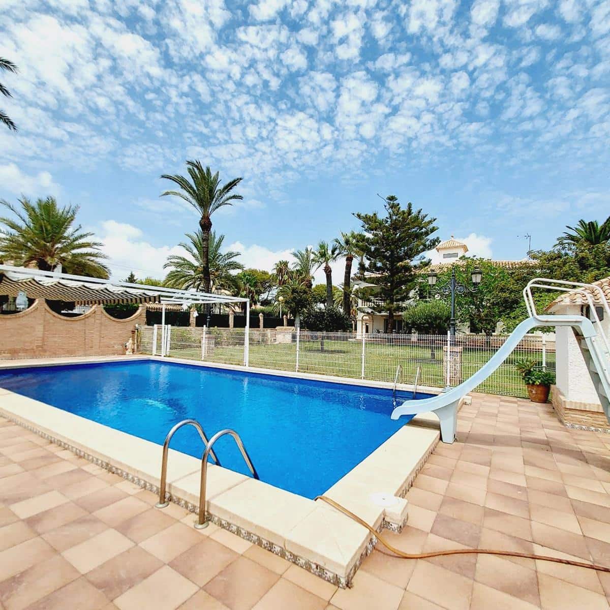 7 soveværelse Villa til salg i Orihuela Costa med swimmingpool - € 1.490.000 (Ref: 8550981)
