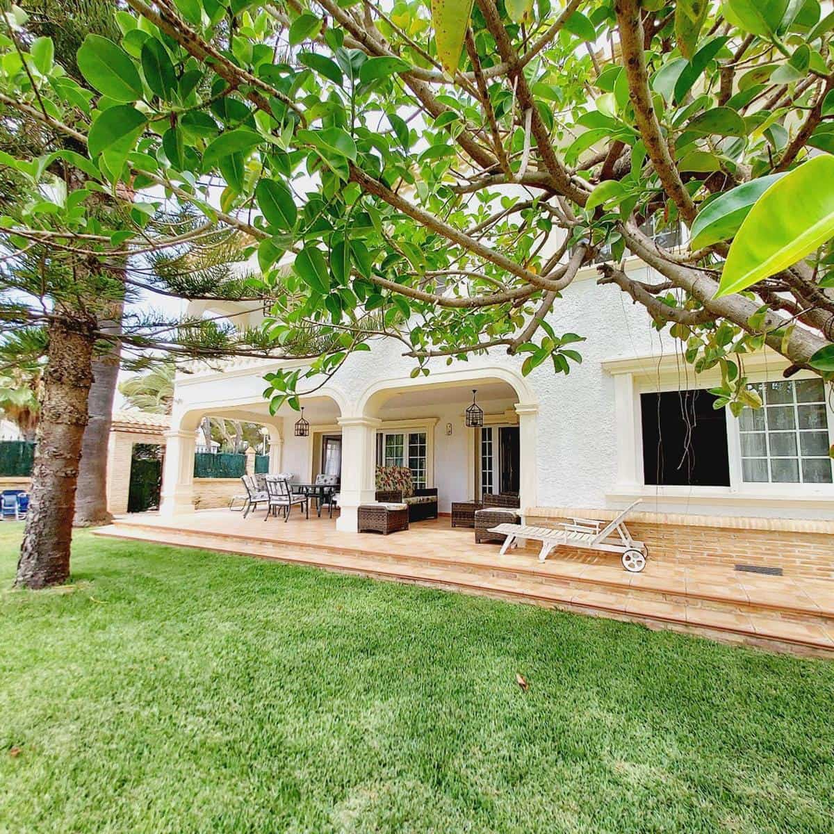 7 soveværelse Villa til salg i Orihuela Costa med swimmingpool - € 1.490.000 (Ref: 8550981)