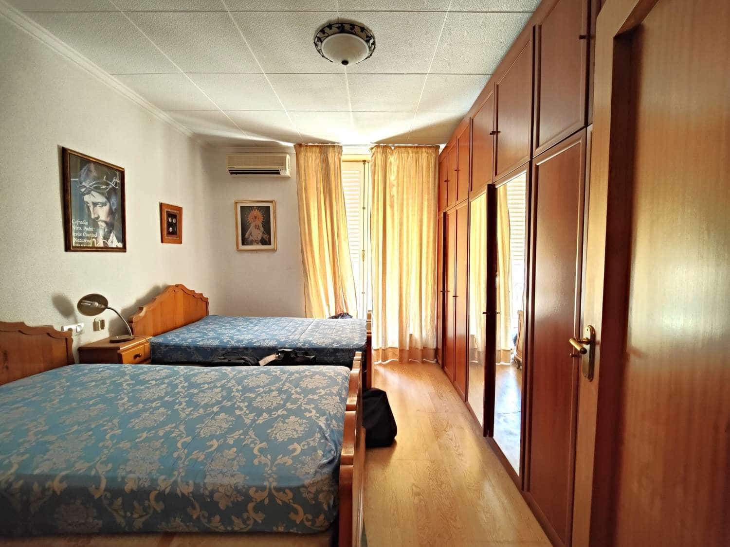 5 soveværelse Lejlighed til salg i Torrevieja - € 299.000 (Ref: 8567965)