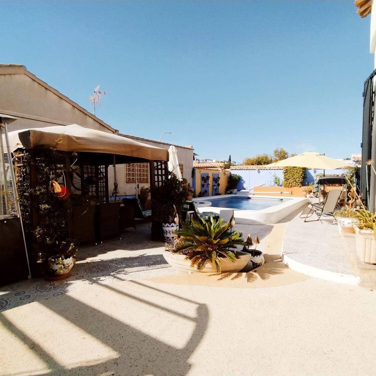 4 bedroom Villa for sale in Orihuela with pool - € 369,950 (Ref: 8582051)