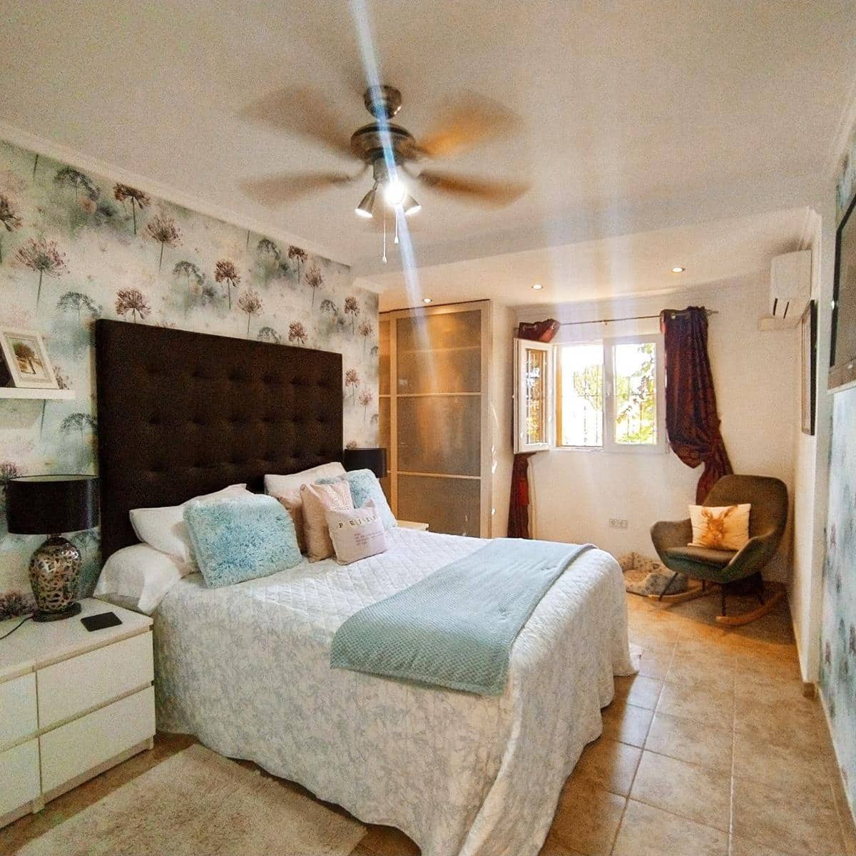 4 bedroom Villa for sale in Orihuela with pool - € 369,950 (Ref: 8582051)