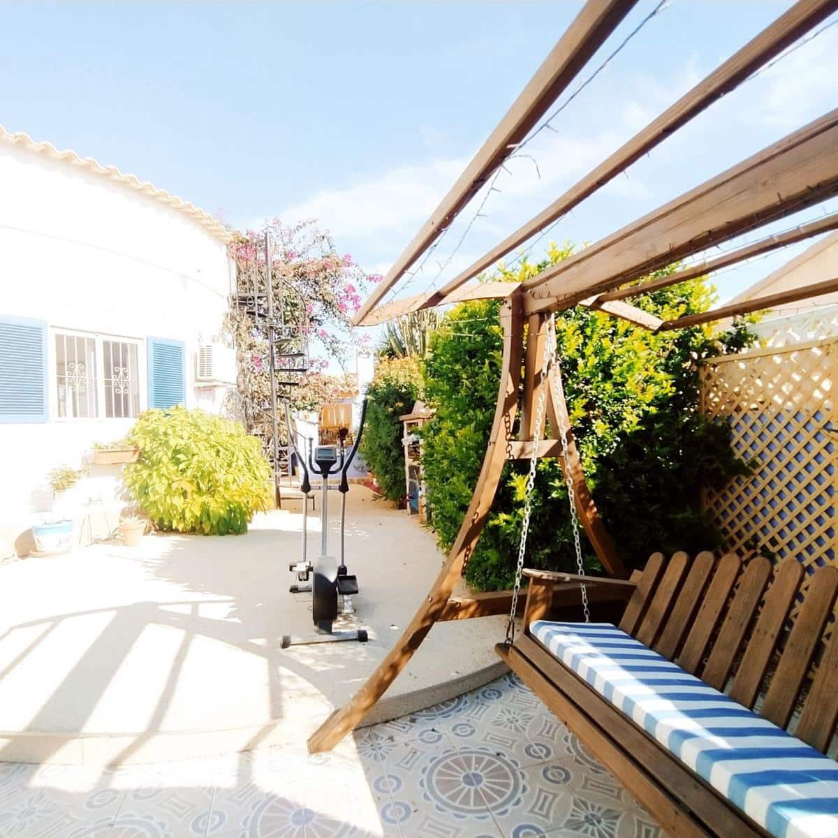 4 bedroom Villa for sale in Orihuela with pool - € 369,950 (Ref: 8582051)