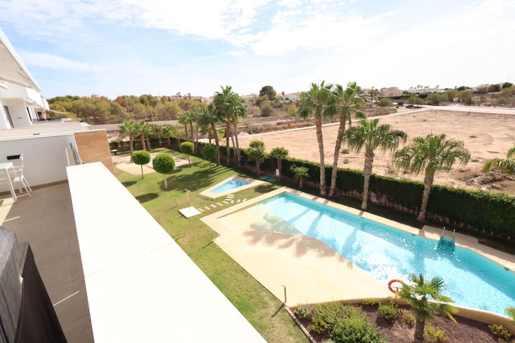 2 bedroom Apartment for sale in Orihuela with pool - € 269,000 (Ref: 8584151)
