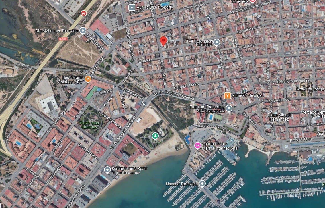 Ubebygd land til salgs i Torrevieja - € 4 000 000 (Ref: 8726949)