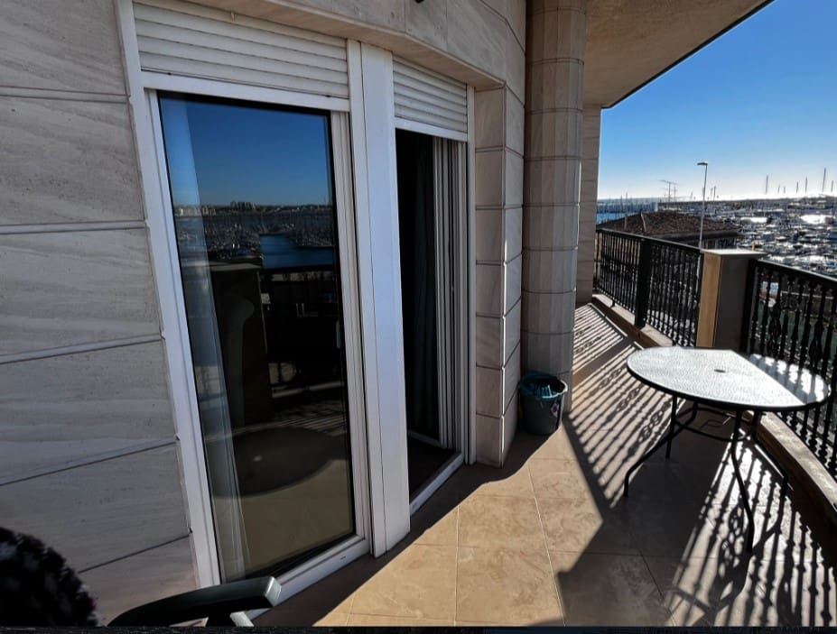 3 camera da letto Appartamento in vendita in Torrevieja con garage - 450.000 € (Rif: 8734989)