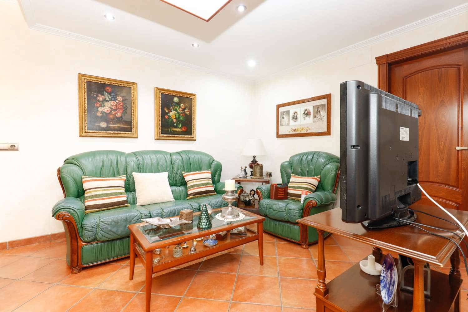 4 soveværelse Rækkehus til salg i Torrevieja med swimmingpool - € 450.000 (Ref: 8766668)