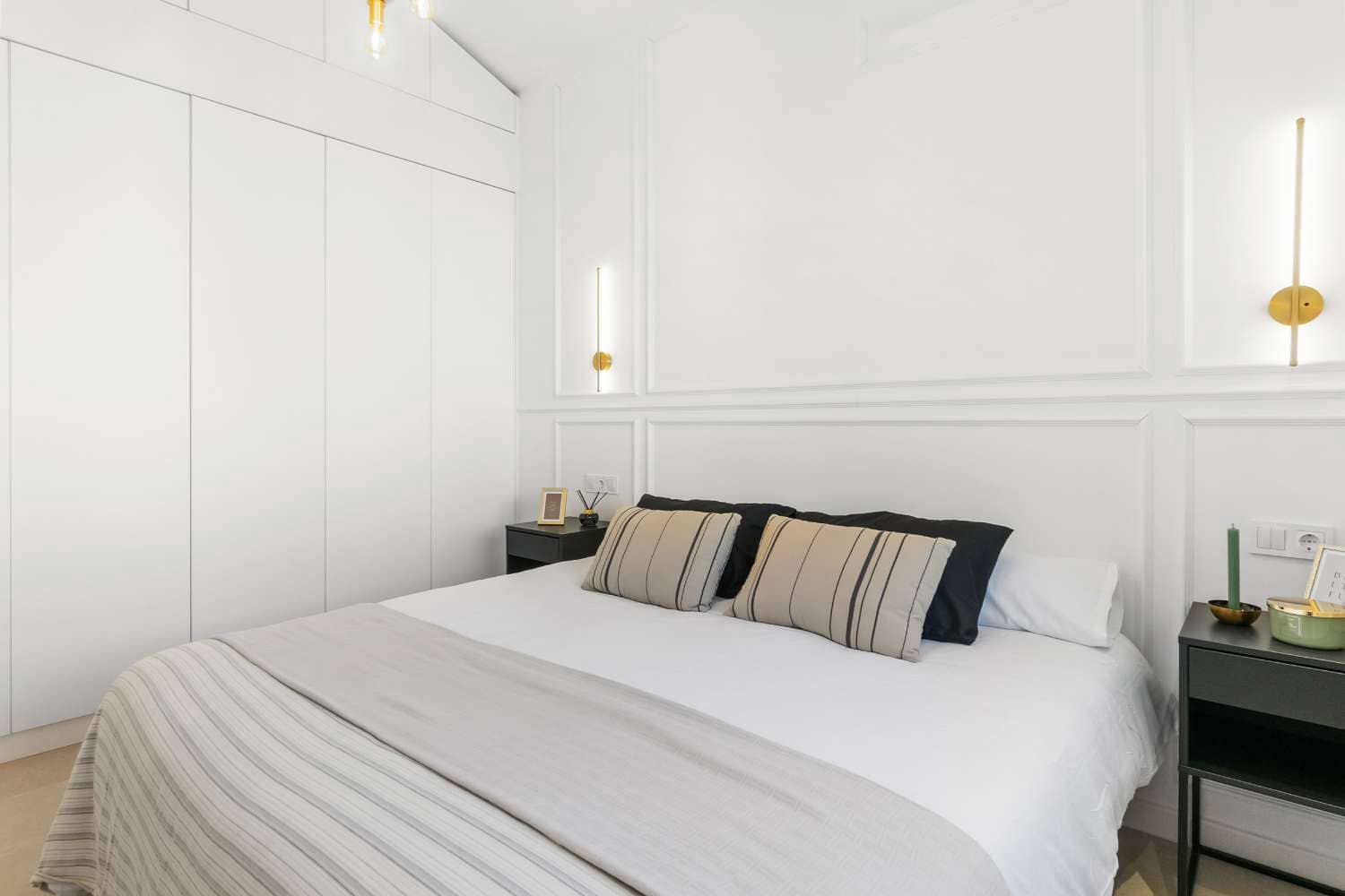 3 makuuhuone Huvila myytävänä paikassa Torrevieja mukana uima-altaan 
autotalli - 499 000 € (Ref: 8783570)