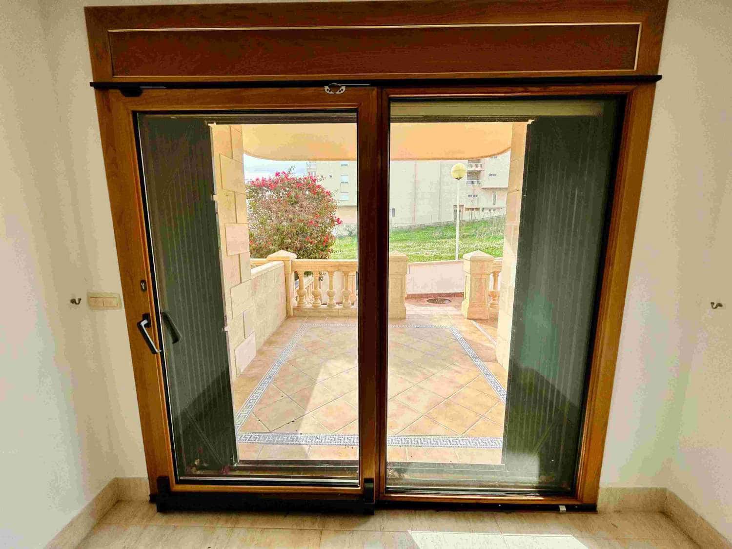 3 makuuhuone Huoneisto myytävänä paikassa Guardamar del Segura - 249 000 € (Ref: 8815586)