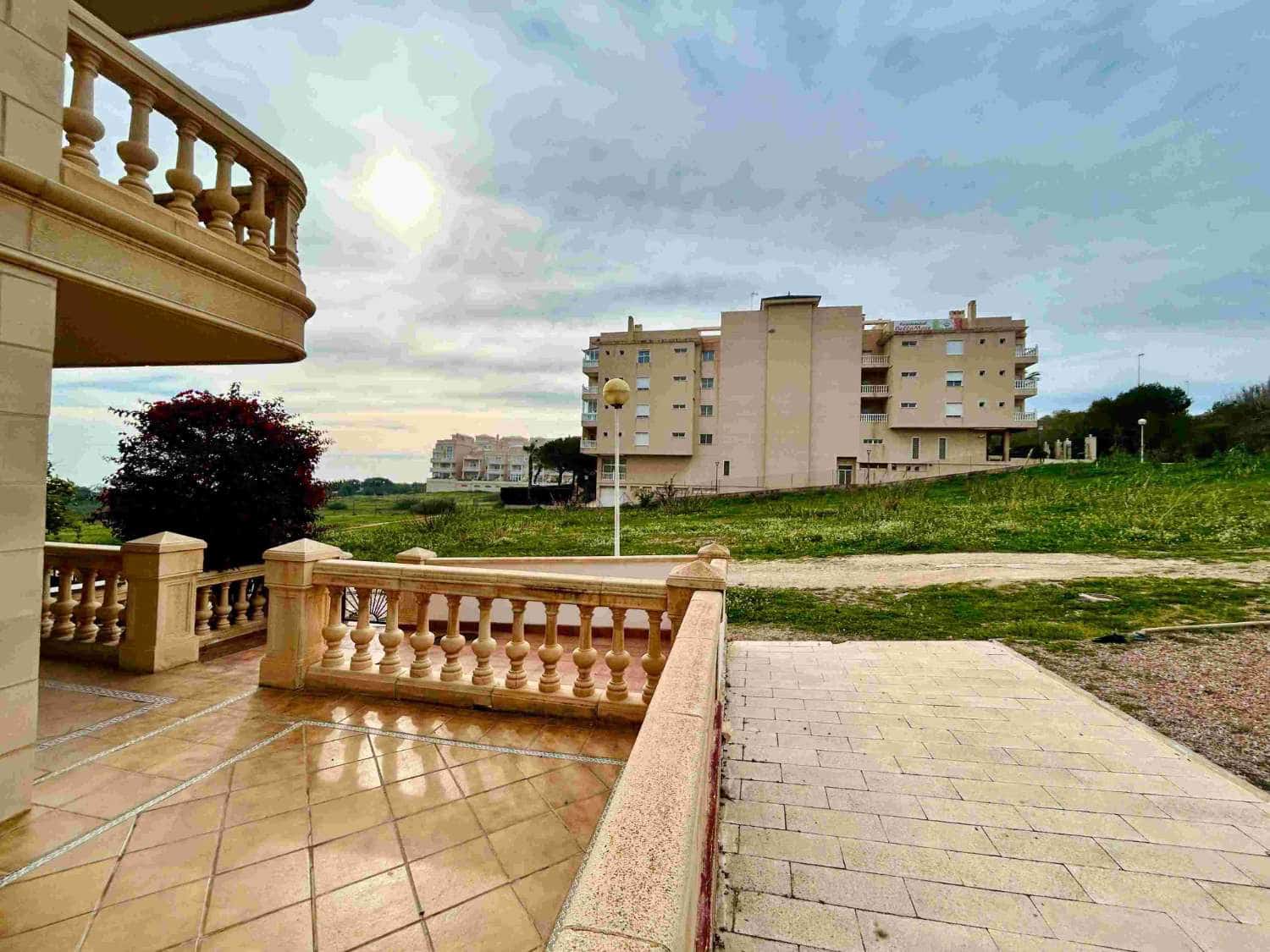 3 makuuhuone Huoneisto myytävänä paikassa Guardamar del Segura - 249 000 € (Ref: 8815586)