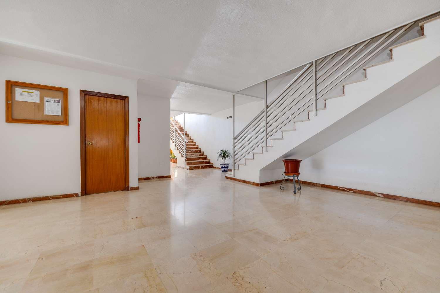 4 slaapkamer Appartement te koop in San Pedro del Pinatar met garage - € 149.969 (Ref: 8815590)