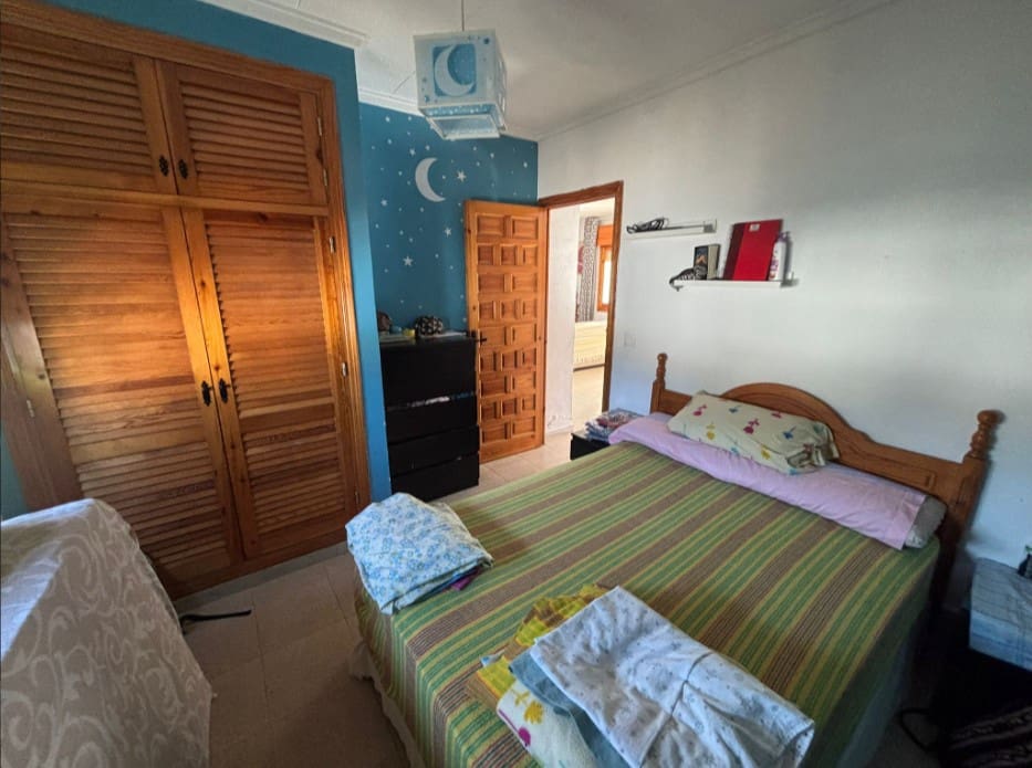 2 soveværelse Villa til salg i Torrevieja med swimmingpool garage - € 360.000 (Ref: 8817232)