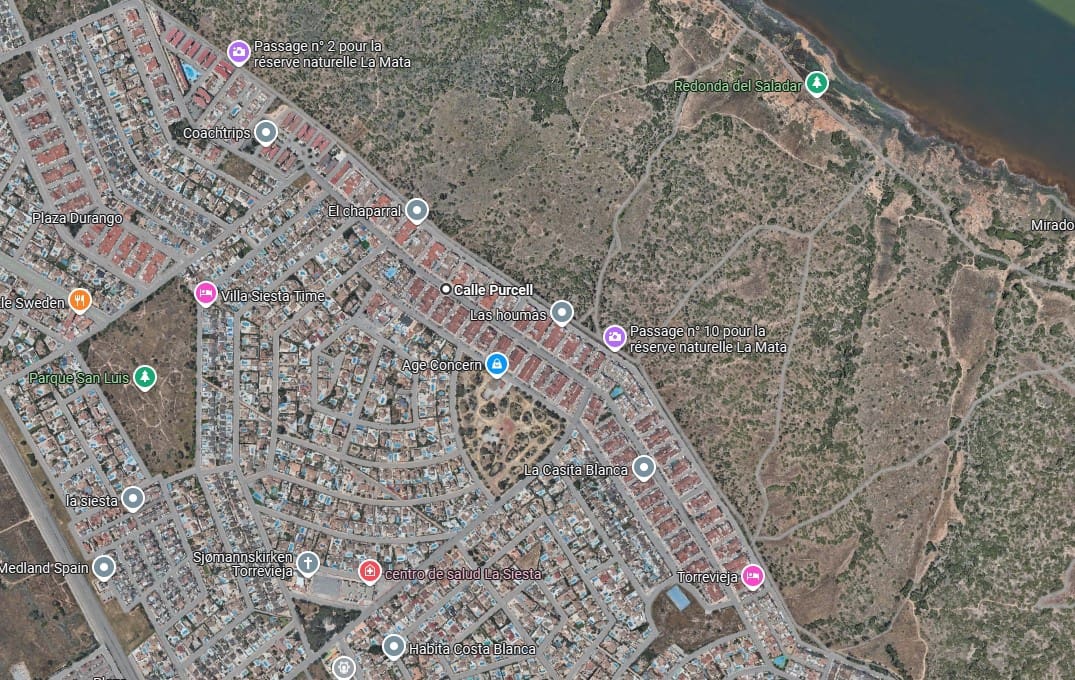 2 soveværelse Villa til salg i Torrevieja med swimmingpool garage - € 360.000 (Ref: 8817232)