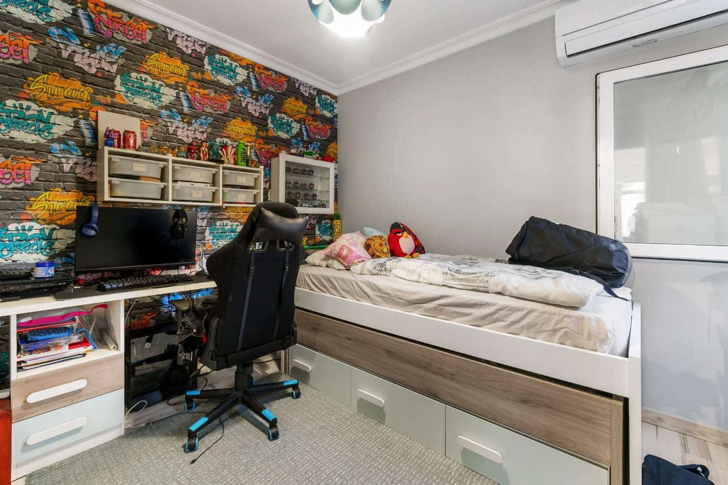 3 makuuhuone Bungalow myytävänä paikassa Torrevieja mukana uima-altaan - 235 000 € (Ref: 8821945)