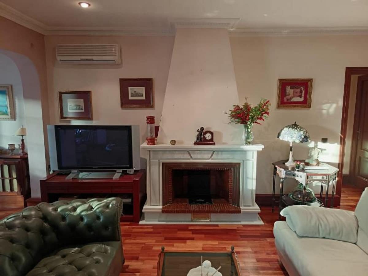 5 soveværelse Villa til salg i Torrevieja med swimmingpool - € 441.000 (Ref: 8824834)