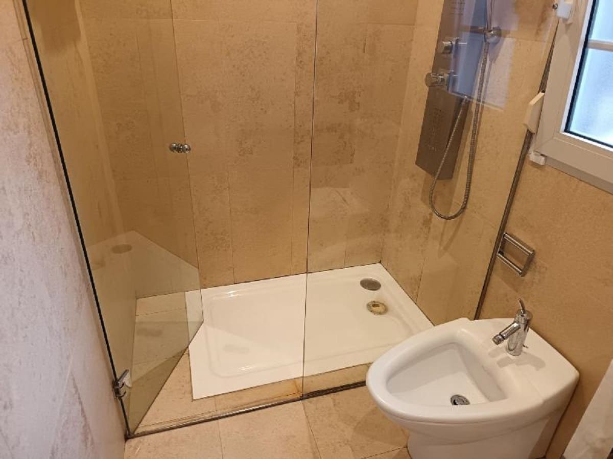 5 soveværelse Villa til salg i Torrevieja med swimmingpool - € 441.000 (Ref: 8824834)