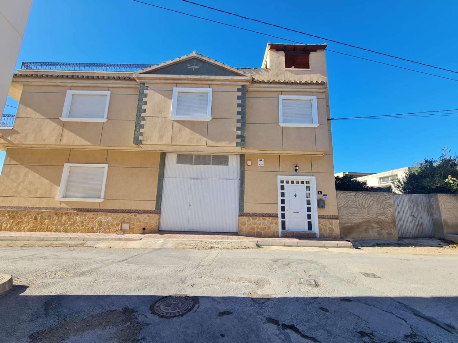 3 soveværelse Byhus til salg i Orihuela - € 230.000 (Ref: 8836248)