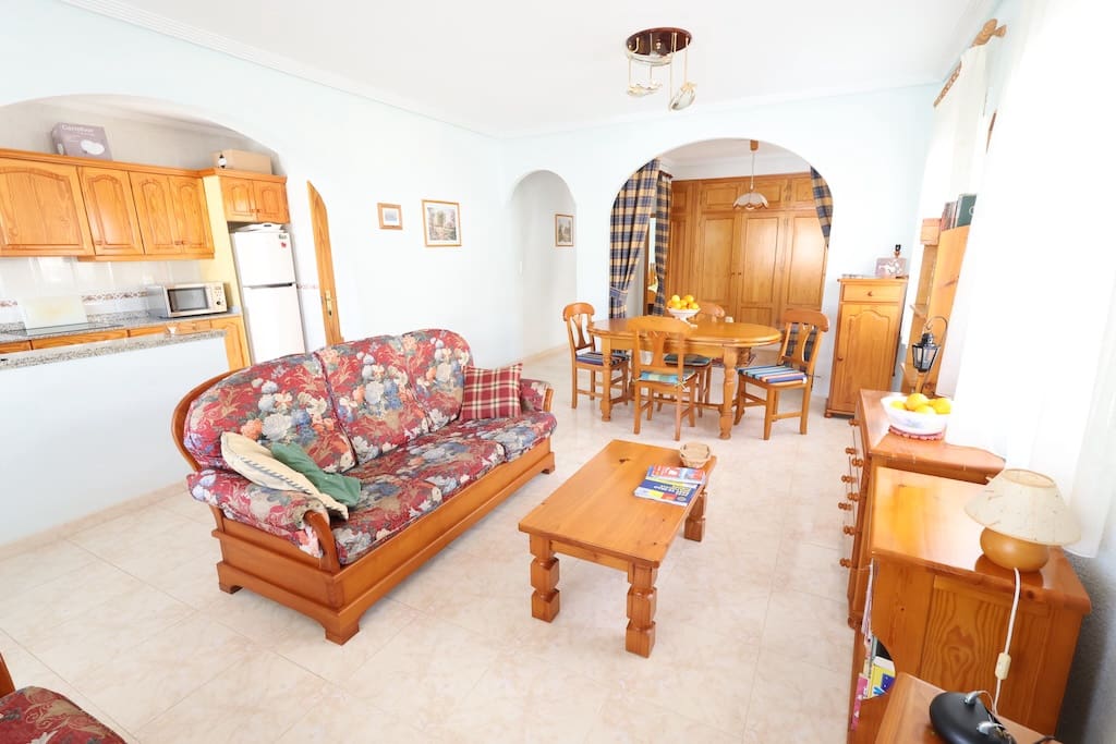 2 camera da letto Villa in vendita in Torrevieja con piscina garage - 260.000 € (Rif: 8851354)