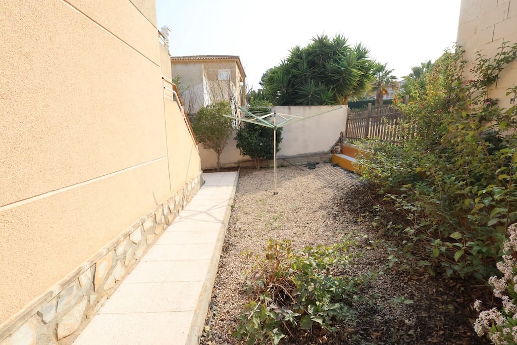 2 camera da letto Villa in vendita in Torrevieja con piscina garage - 260.000 € (Rif: 8851354)