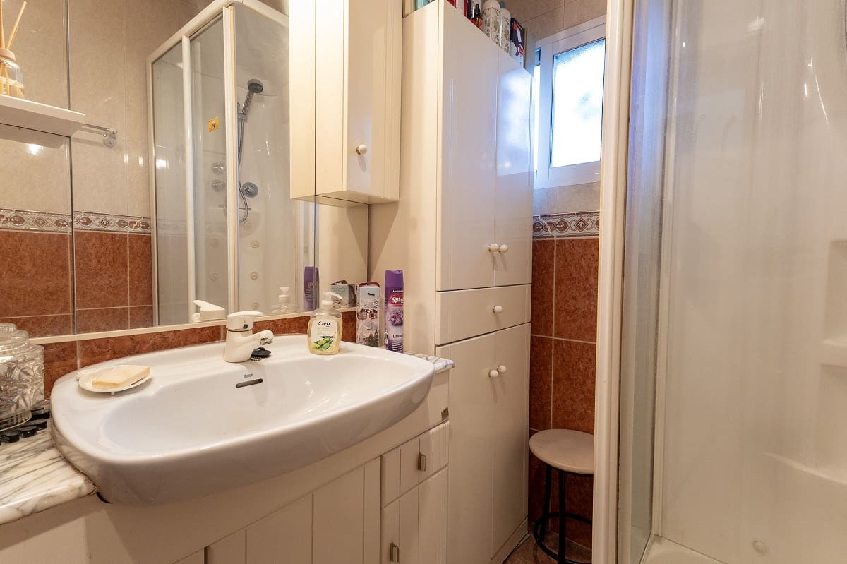 4 bedroom Villa for sale in Orihuela with garage - € 349,969 (Ref: 8896457)