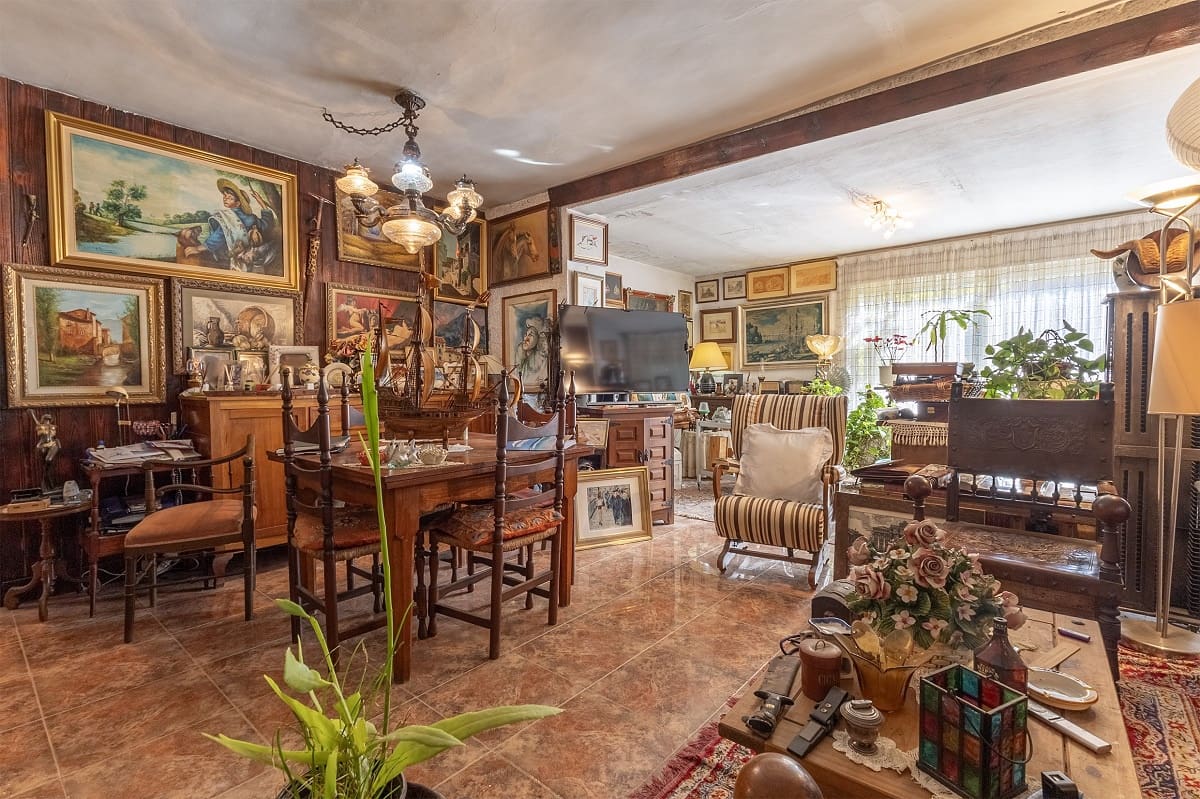 4 bedroom Villa for sale in Orihuela with garage - € 349,969 (Ref: 8896457)