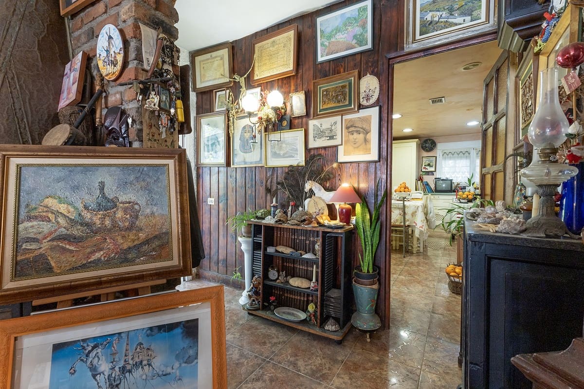 4 bedroom Villa for sale in Orihuela with garage - € 349,969 (Ref: 8896457)