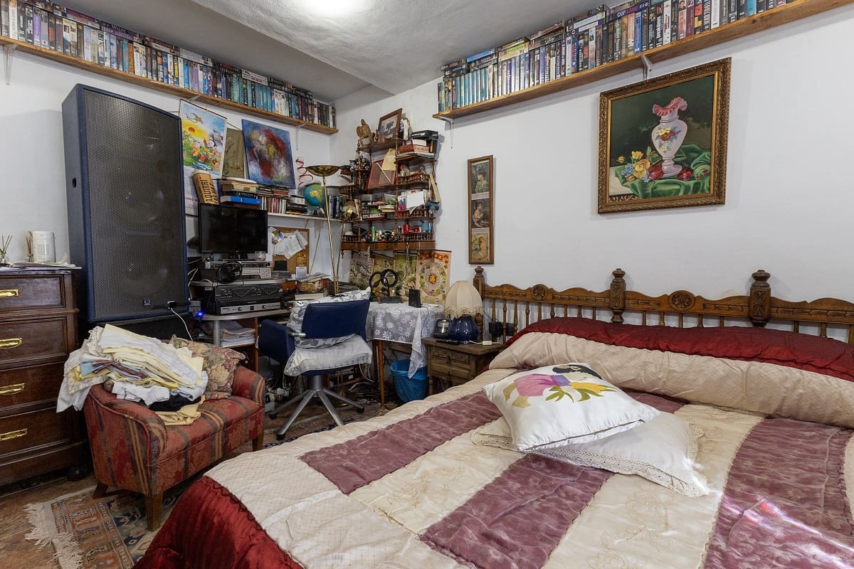 4 bedroom Villa for sale in Orihuela with garage - € 349,969 (Ref: 8896457)