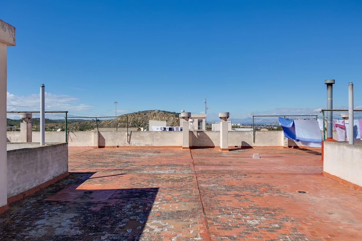 4 sypialnia Apartament na sprzedaż w Guardamar del Segura z garażem - 191 969 € (Ref: 8902048)