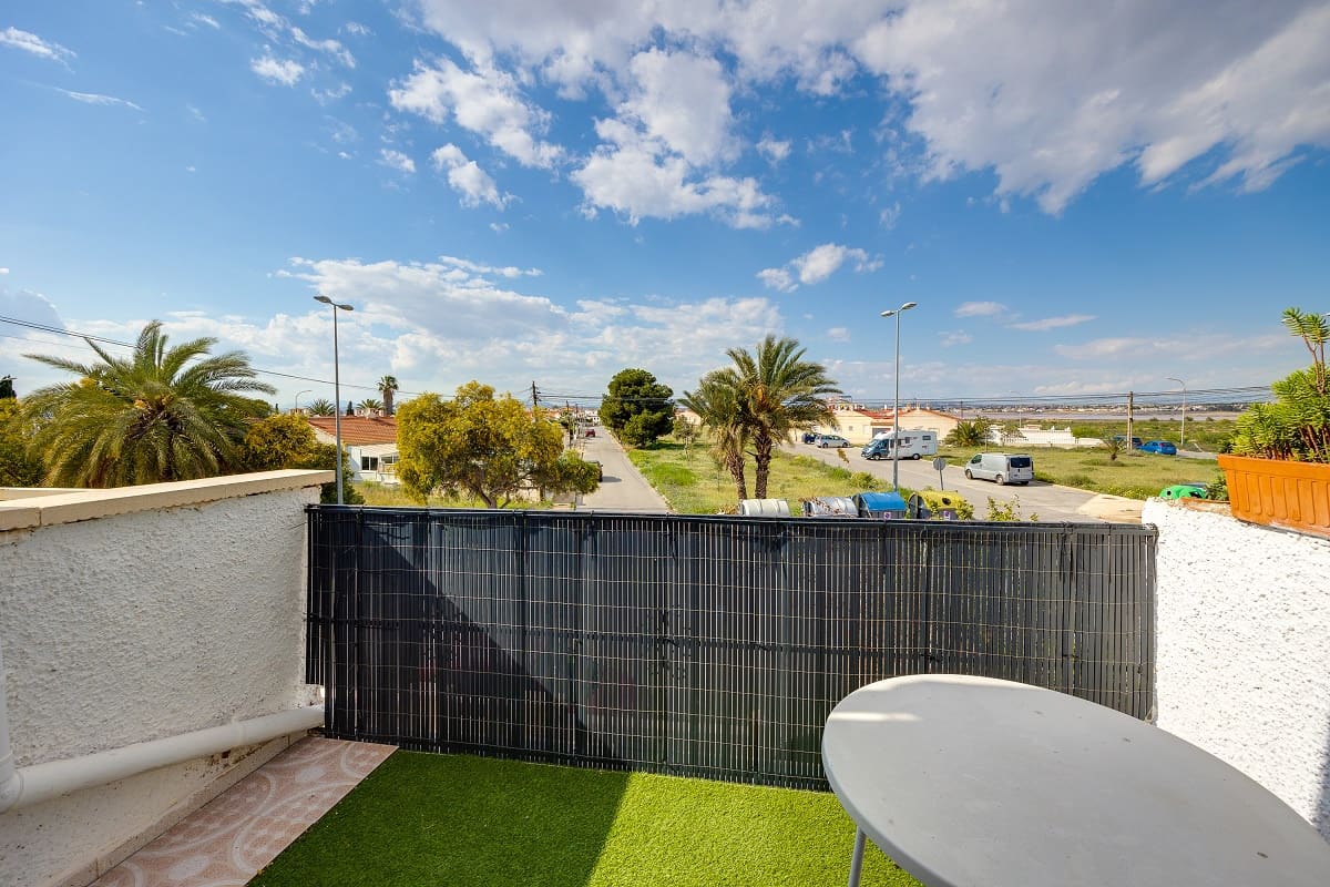 2 chambre Bungalow à vendre à Torrevieja - 132 769 € (Ref: 8910962)