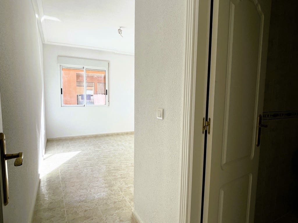 3 chambre Appartement à vendre à San Miguel de Salinas avec piscine garage - 169 990 € (Ref: 8917803)