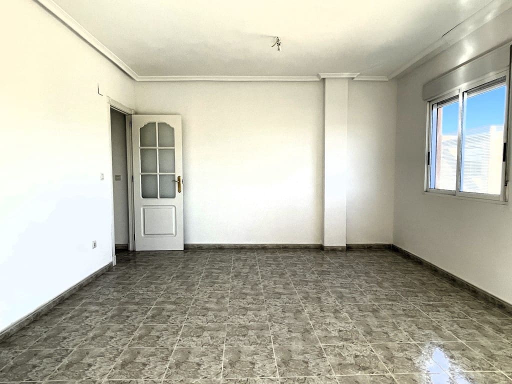 3 chambre Appartement à vendre à San Miguel de Salinas avec piscine garage - 169 990 € (Ref: 8917803)