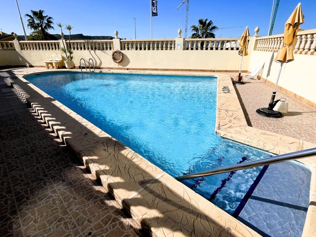 3 chambre Appartement à vendre à San Miguel de Salinas avec piscine garage - 169 990 € (Ref: 8917803)